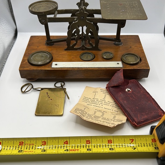 Antique letter scale and 1949 scale and pouch - Picture 2 of 11